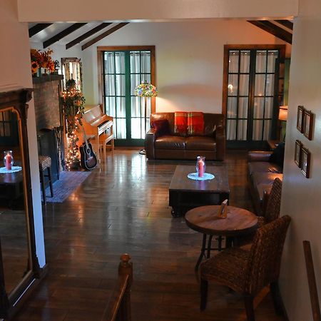 La Perla Restaurant & Country Inn Averill Park Bagian luar foto