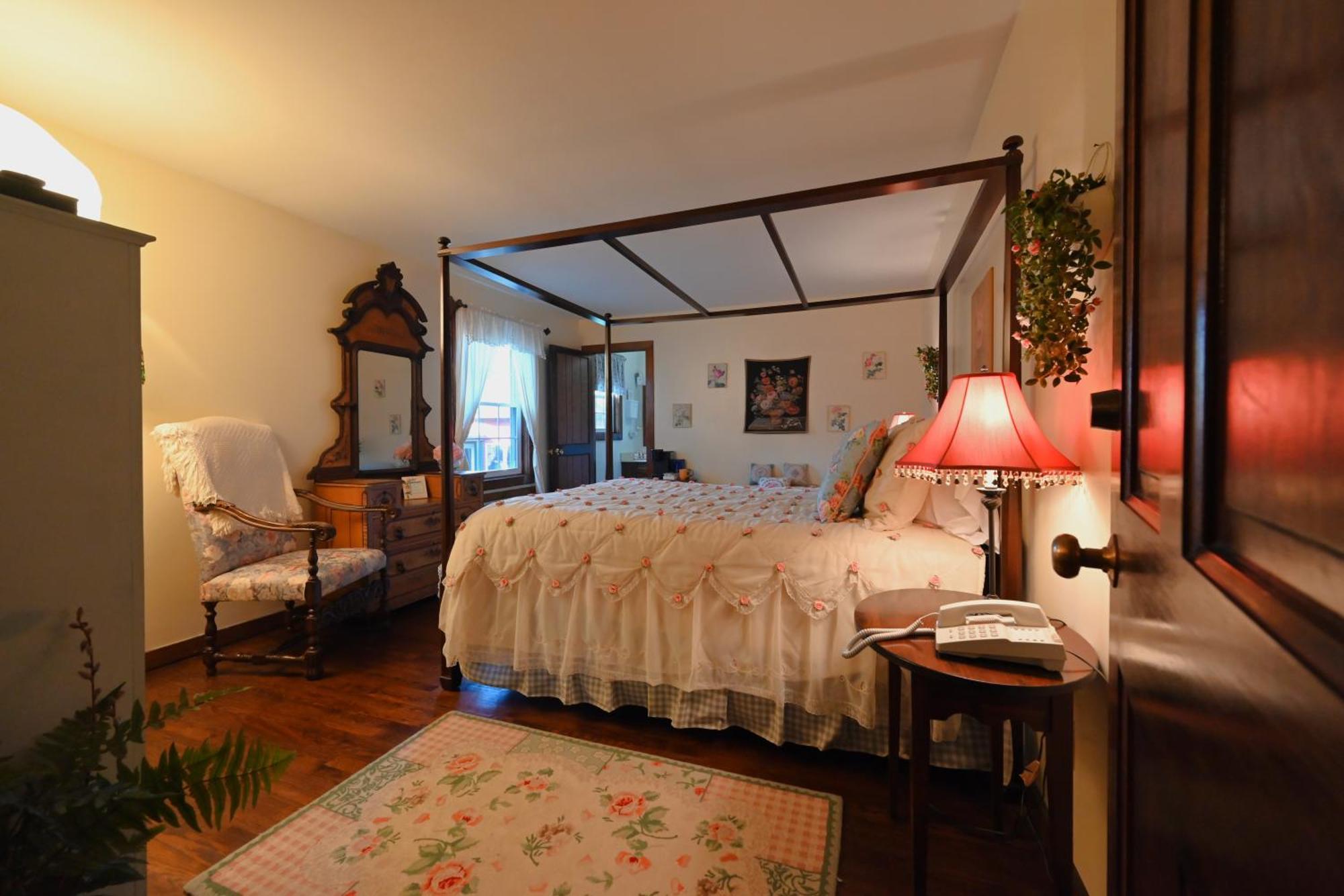 La Perla Restaurant & Country Inn Averill Park Bagian luar foto
